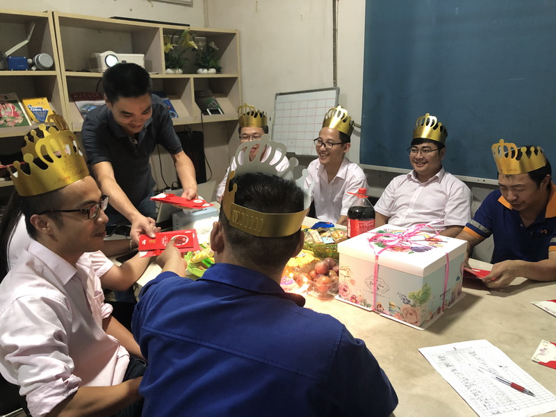 2020年赢天堂员工福利之每月生日会_赢天堂